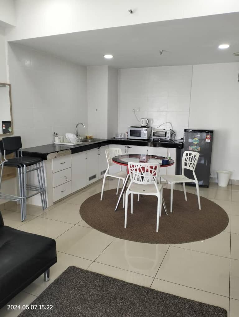 Nuha Studio Stay at D'perdana Apartment photo 7