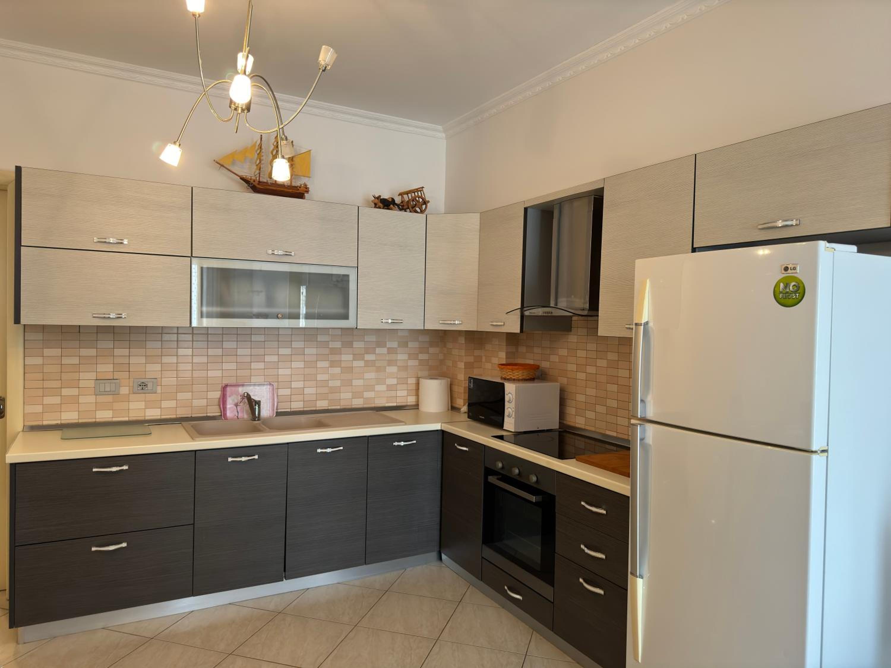 Andi Seaview Apartments