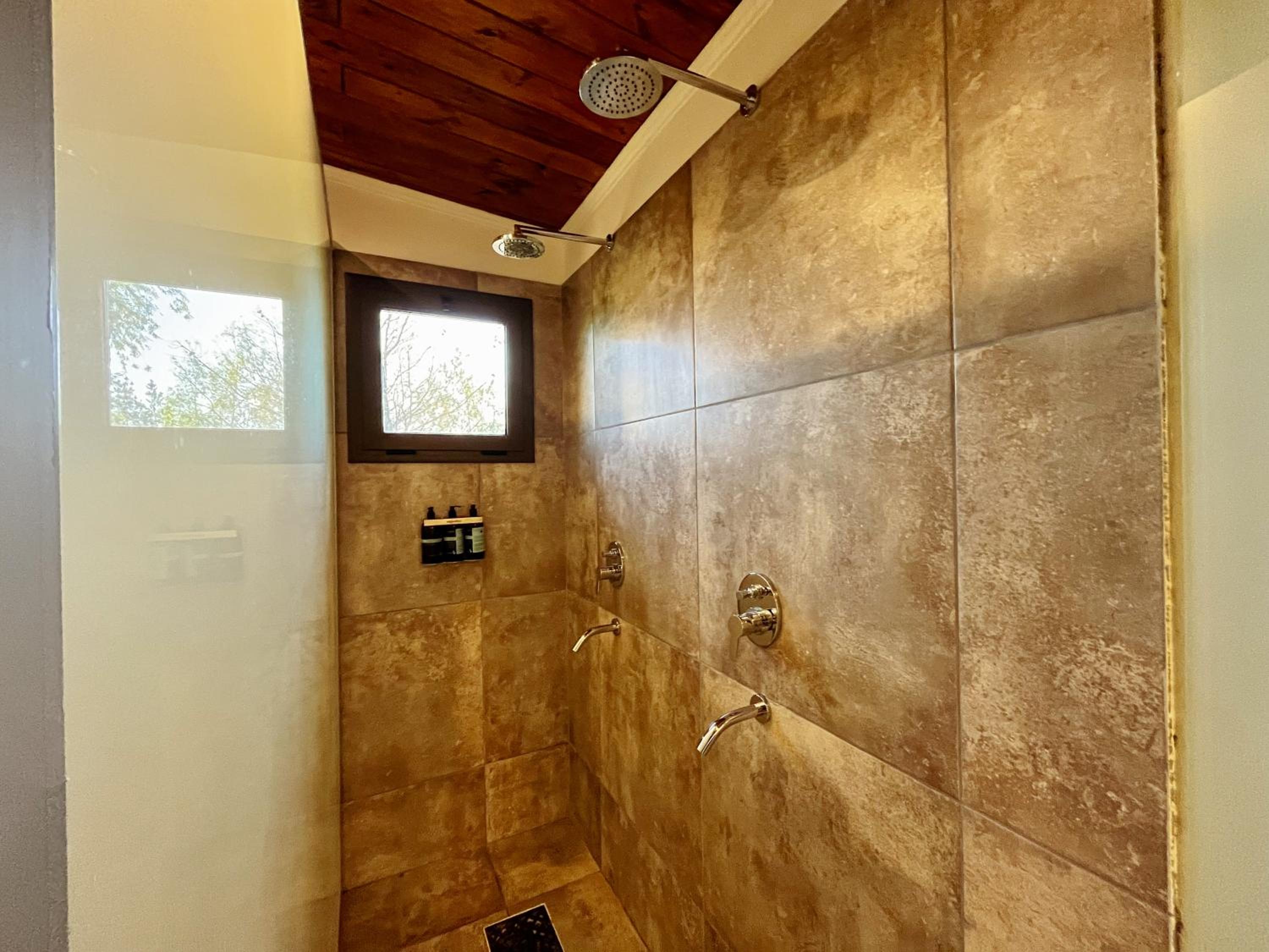 Bahía Iguana Suites