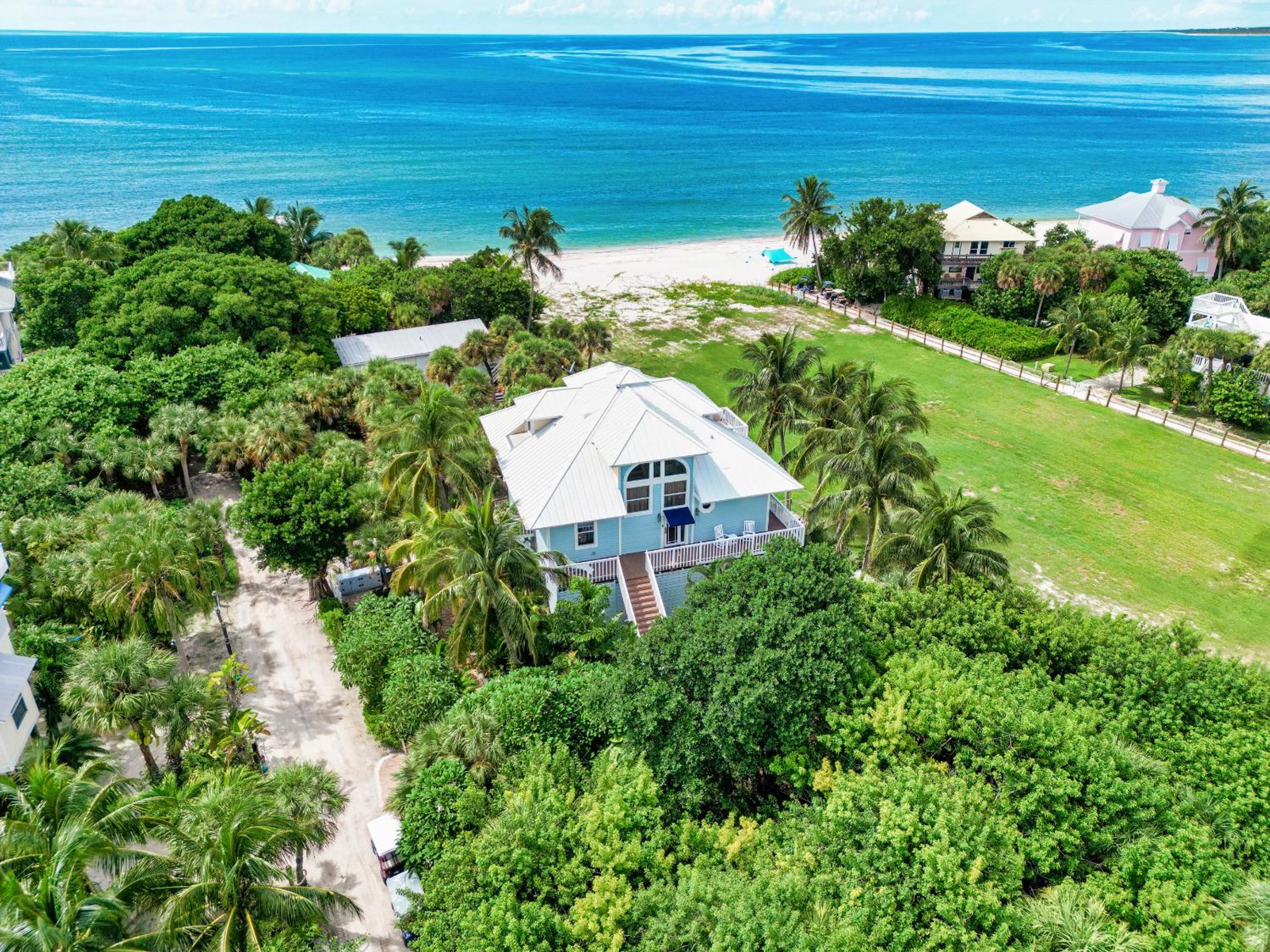 Sol Mar-Oceanfront Beachhouse