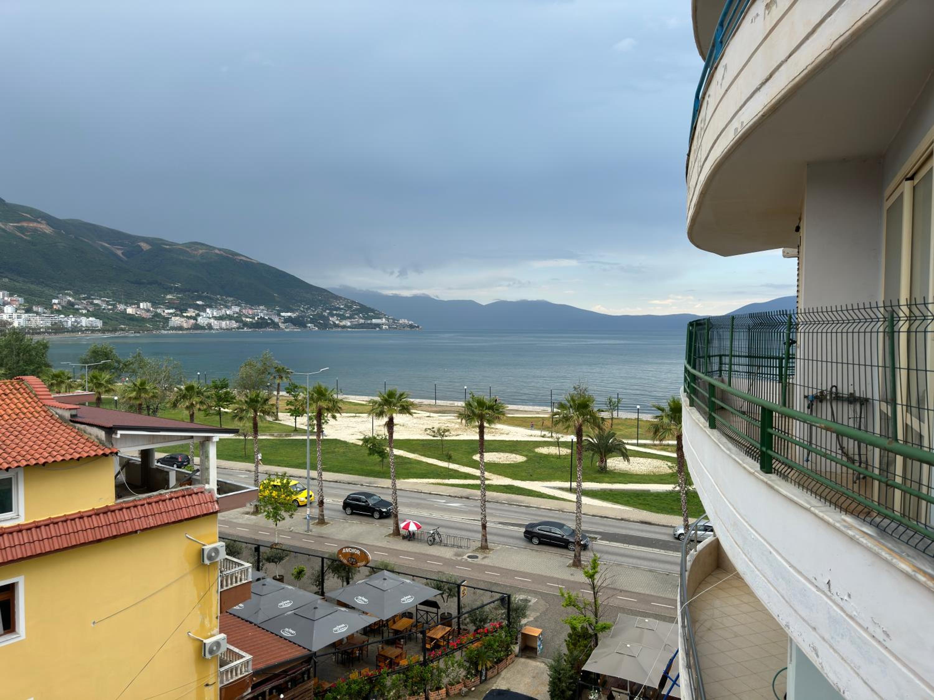 Andi Seaview Apartments