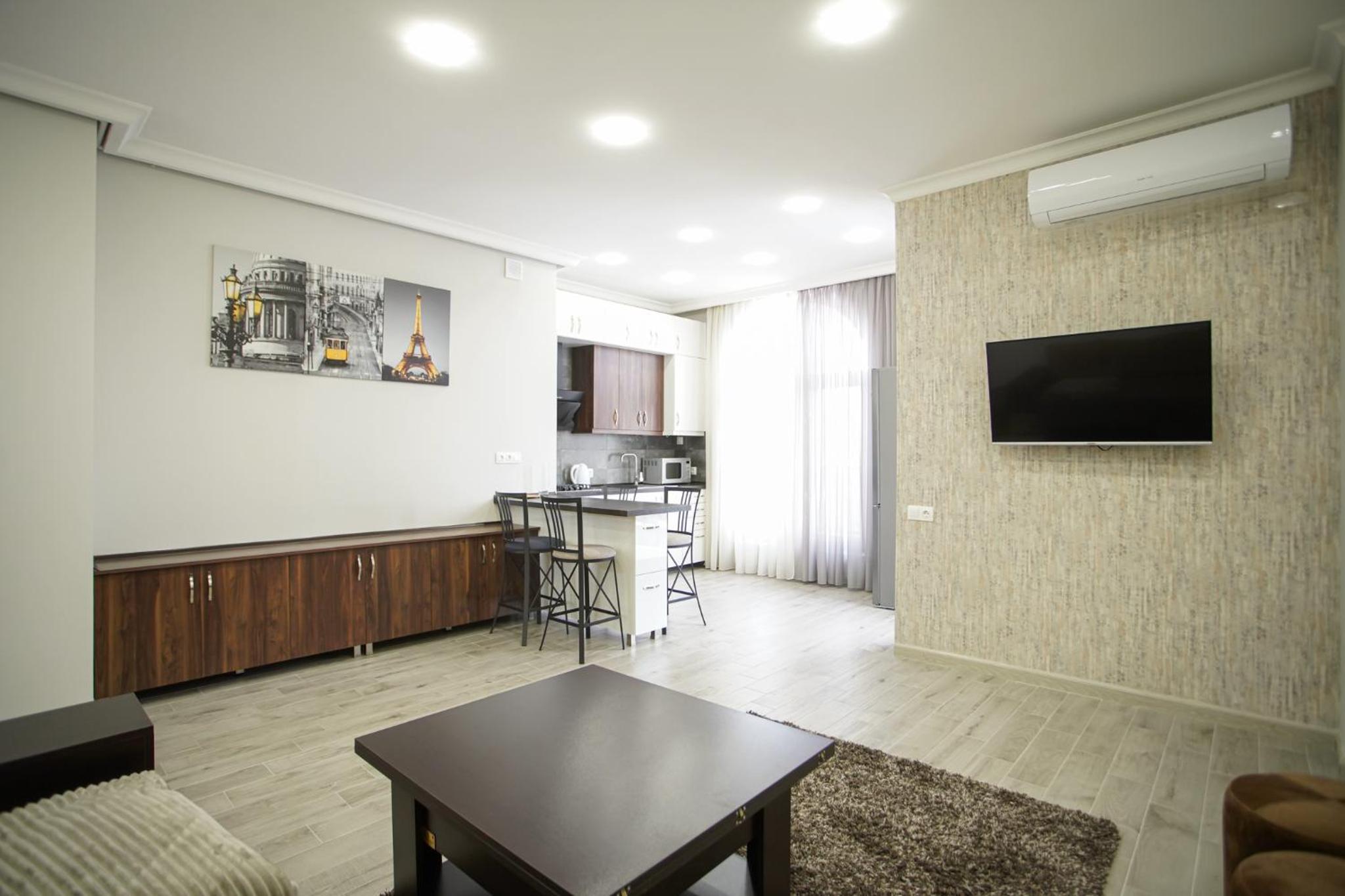 Luxury Apartments near Republic Square, My Street company