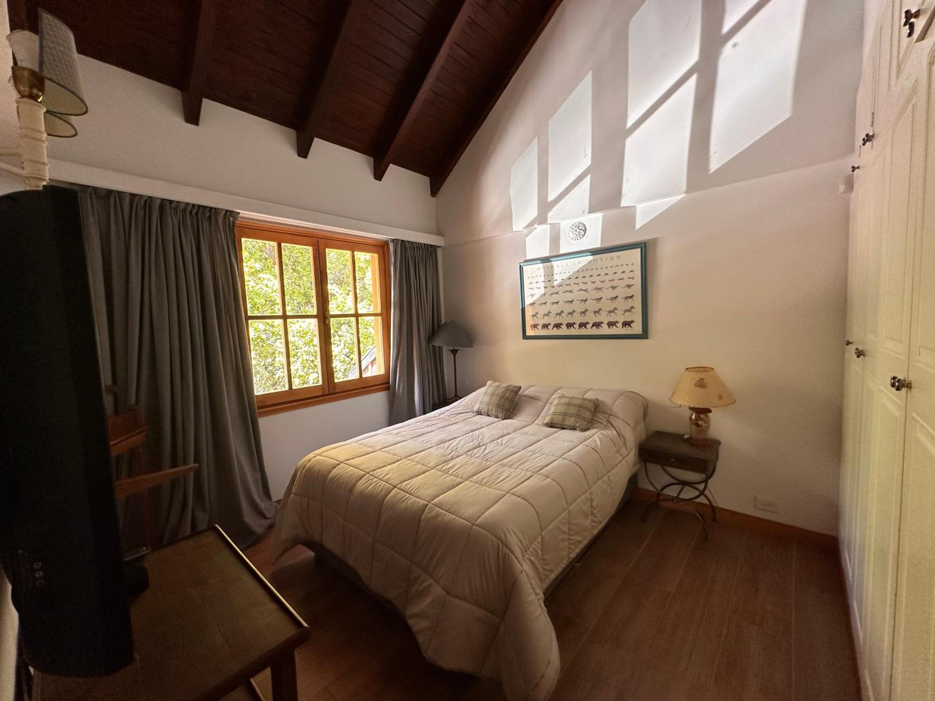 Patagonia Casa Sur - Casona de lujo con piscina y quincho