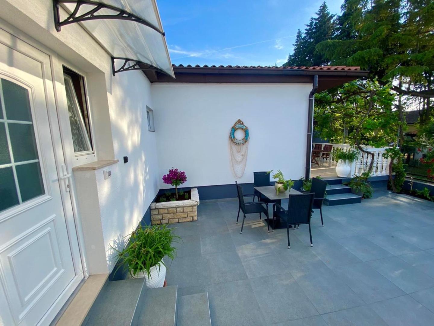 Apartment Ambretta view 3