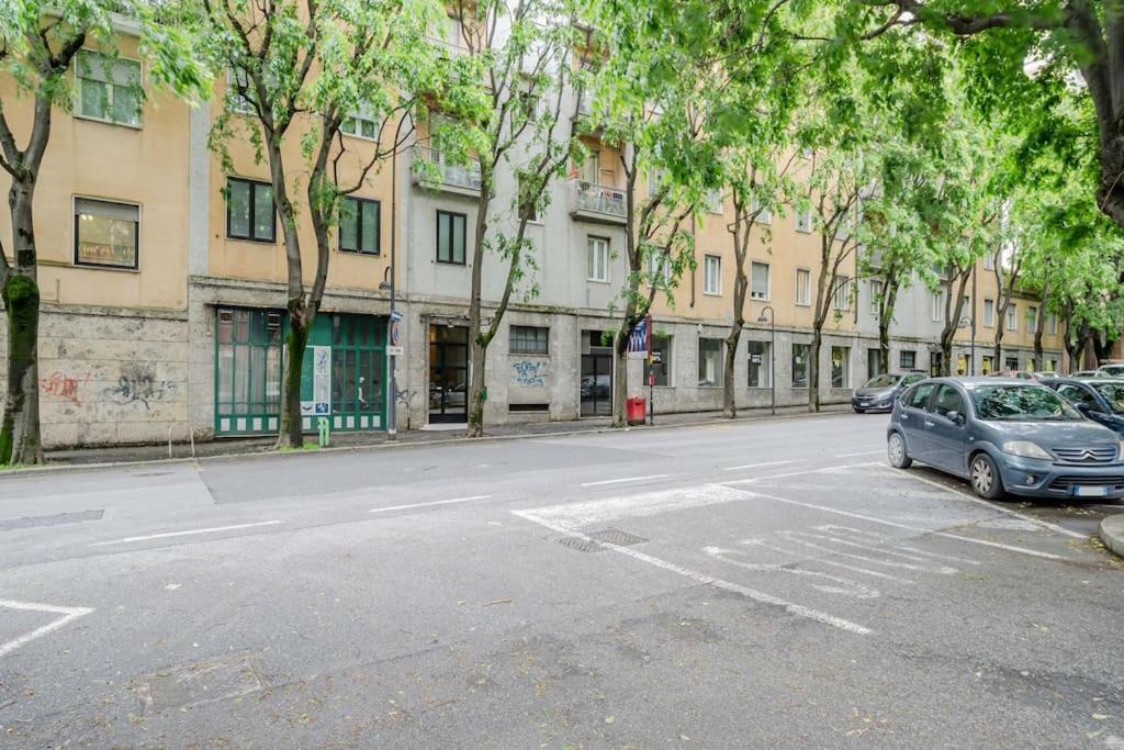 HOST4U - PETIT SUITE VITTORIA in Brescia City Center view 3