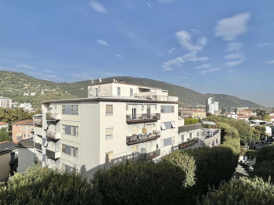 HOST4U - PETIT SUITE VITTORIA in Brescia City Center view 4
