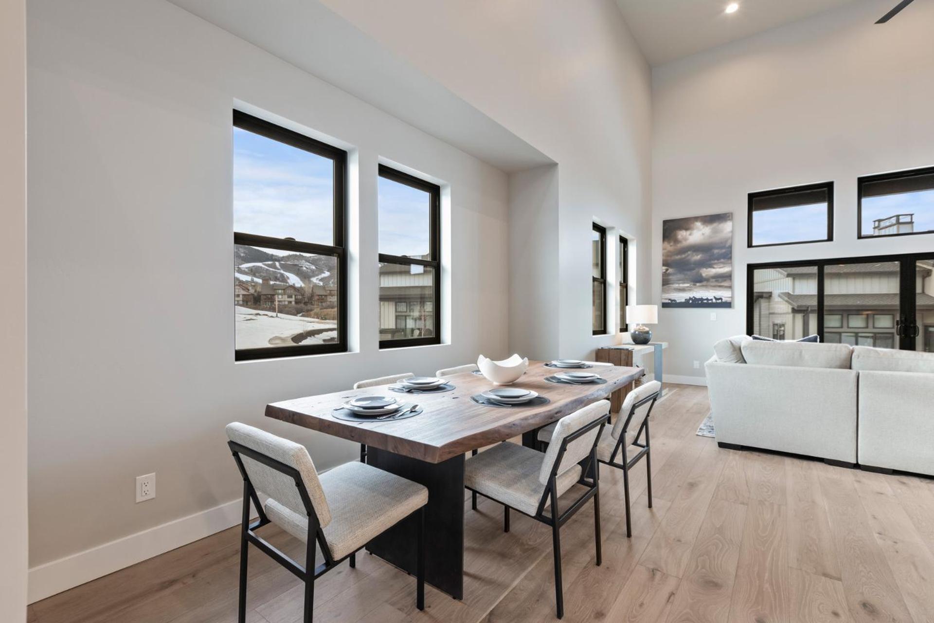 Mayflower Lakeside 1032 by Moose Management view 4