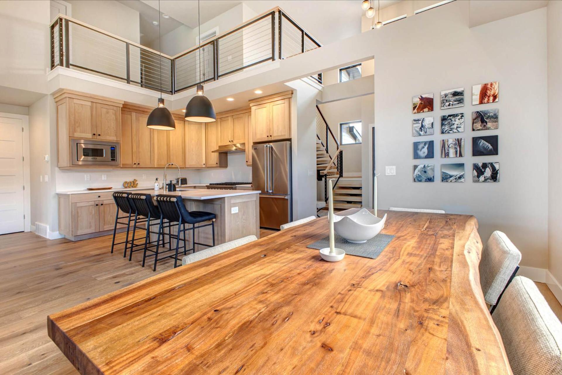 Mayflower Lakeside 1032 by Moose Management view 5