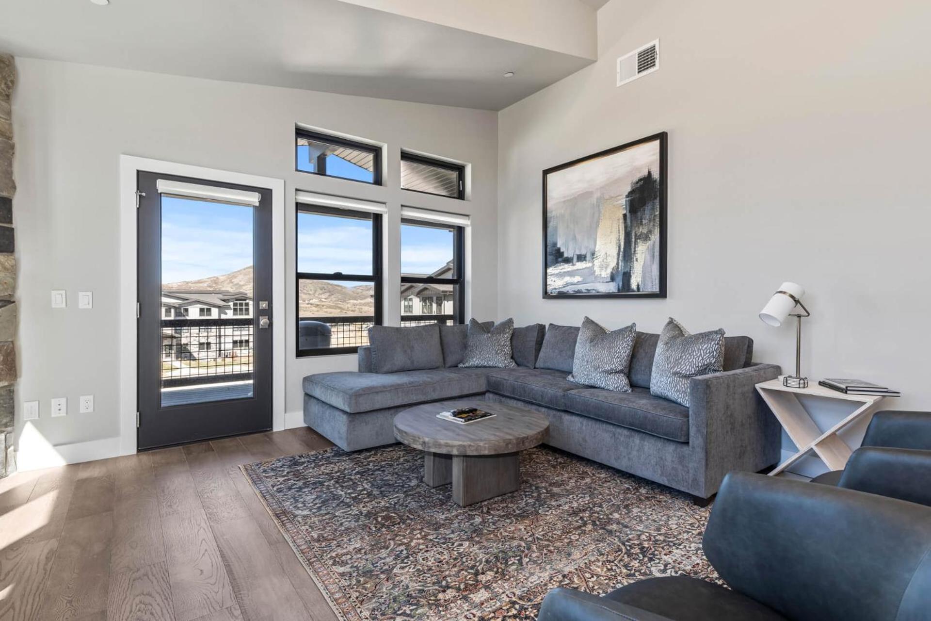 Mayflower Lakeside 301-45 by Moose Management view 5