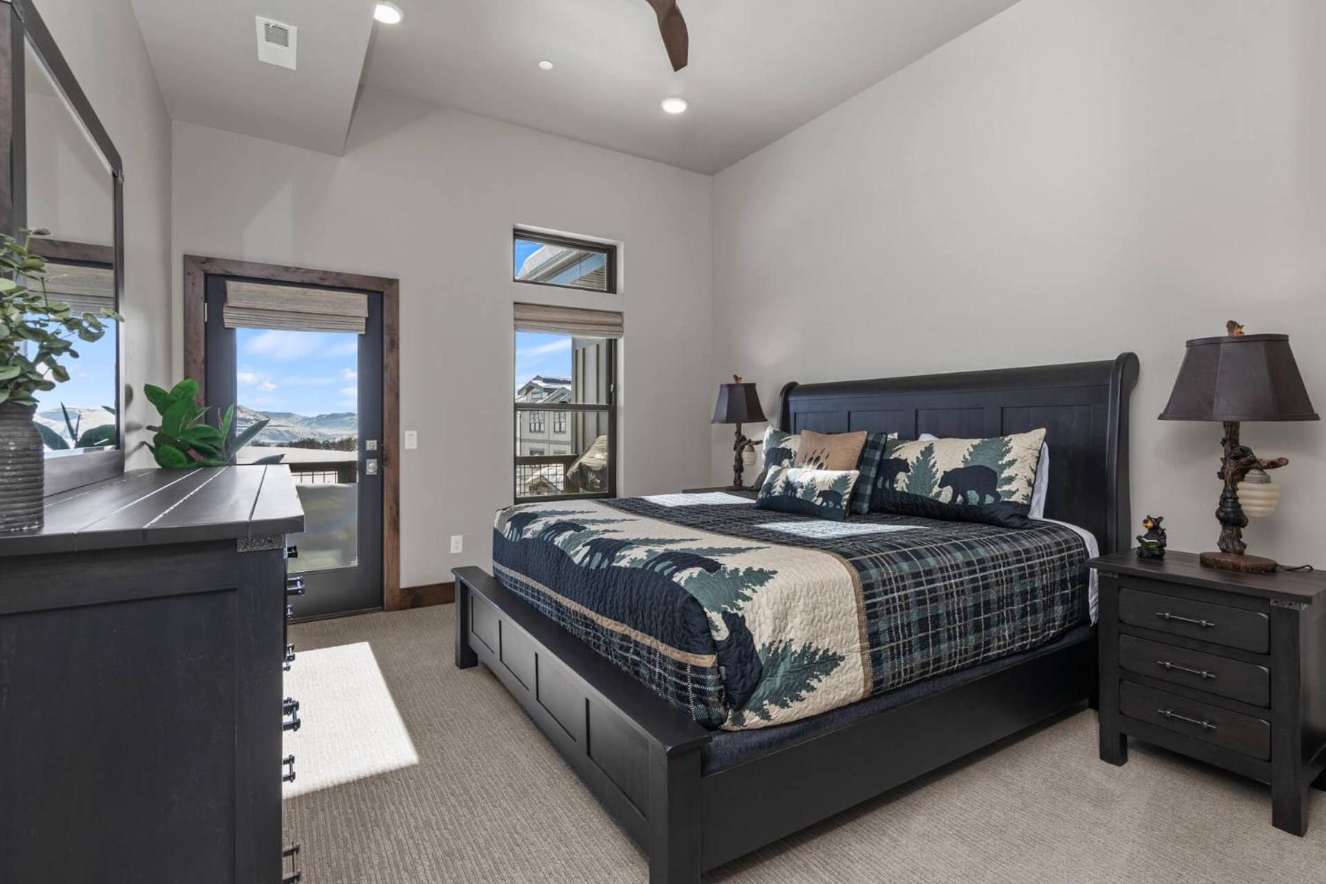 Mayflower Lakeside 303-21 by Moose Management view 4