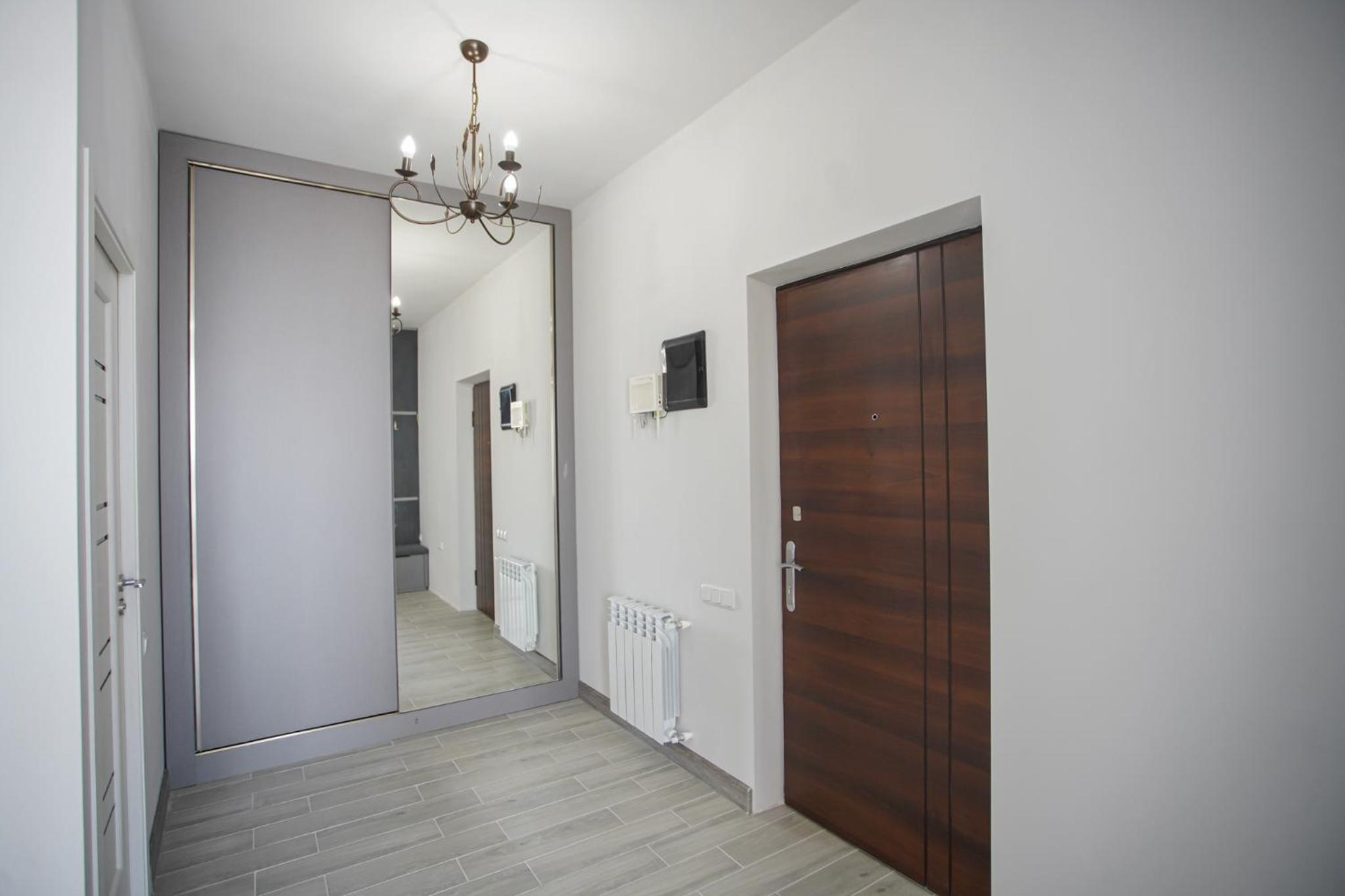 Luxury Apartments near Republic Square, My Street company