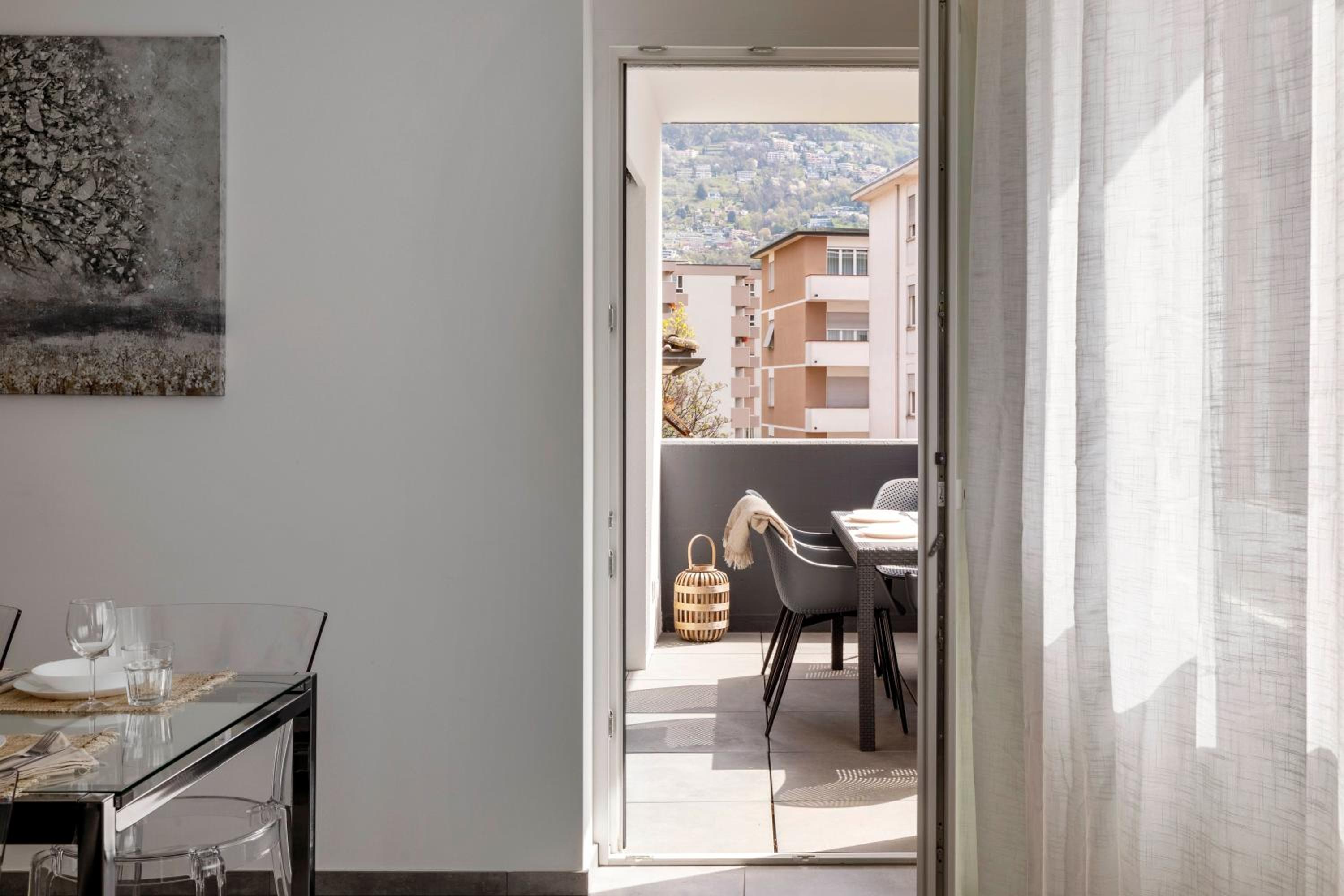 Lugano Superior Suites - Free Parking