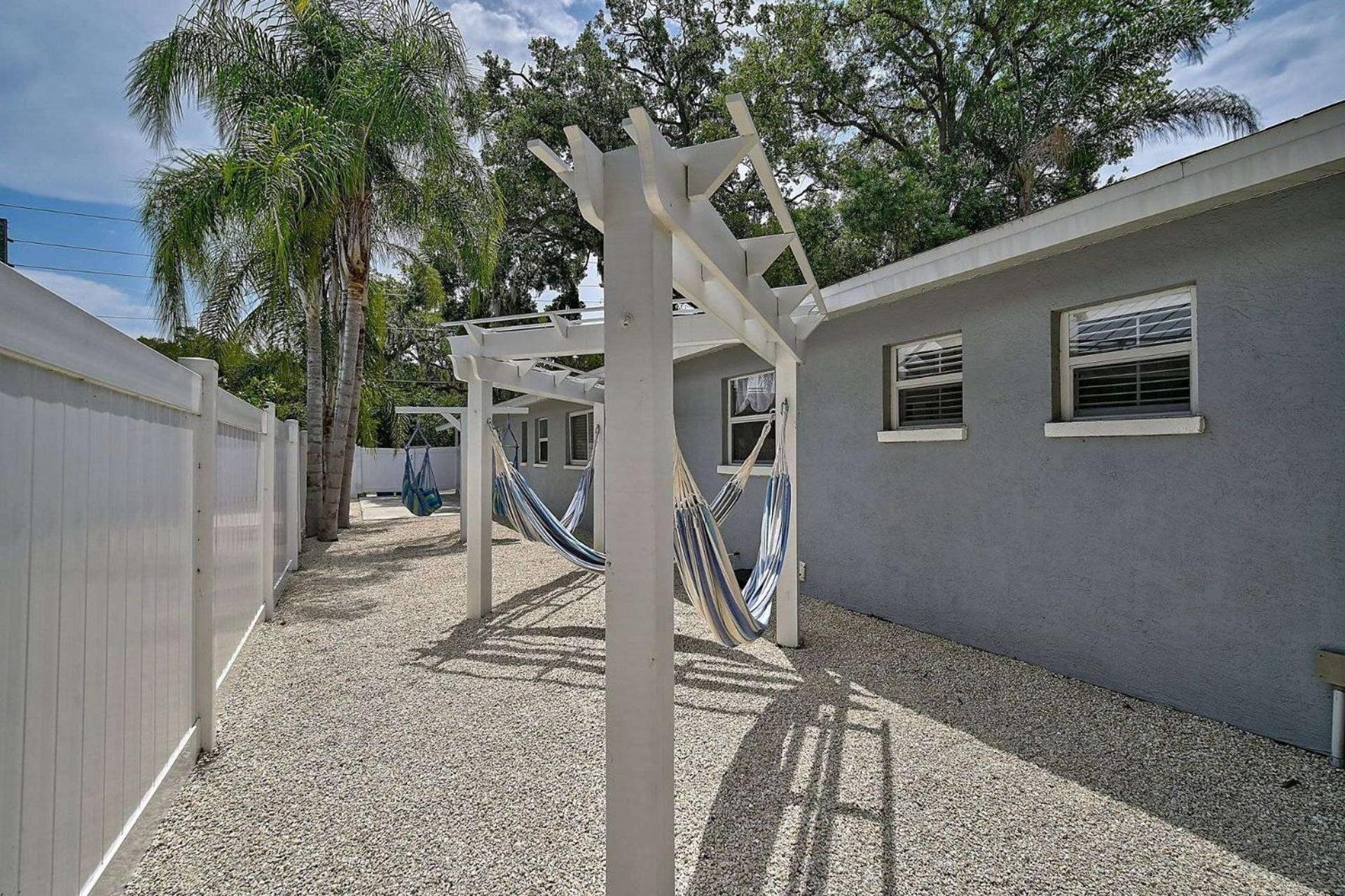 Manatee Cottage