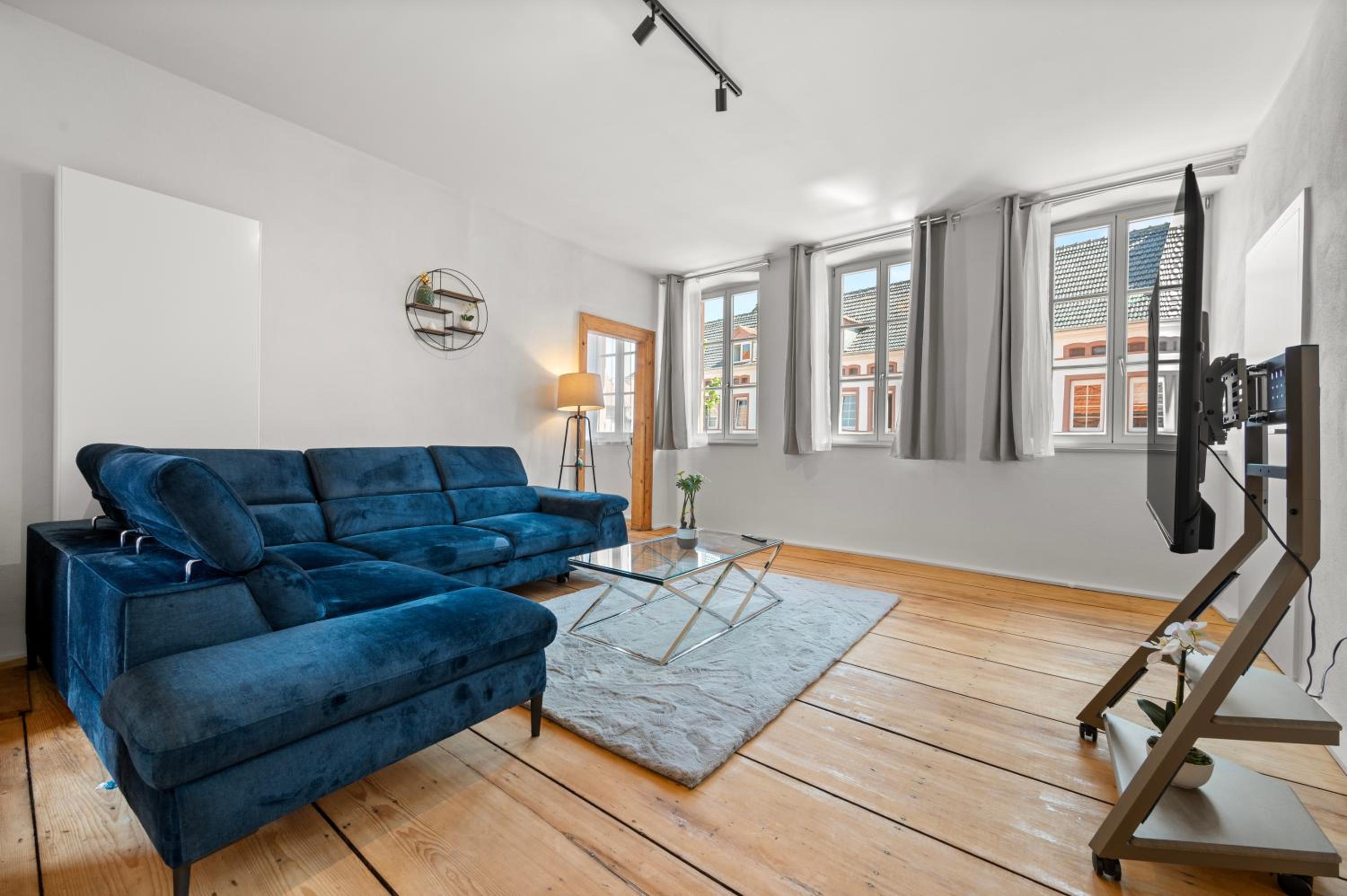 LiT LiVING Grünstadt - Luxury- style Boutique Apartments