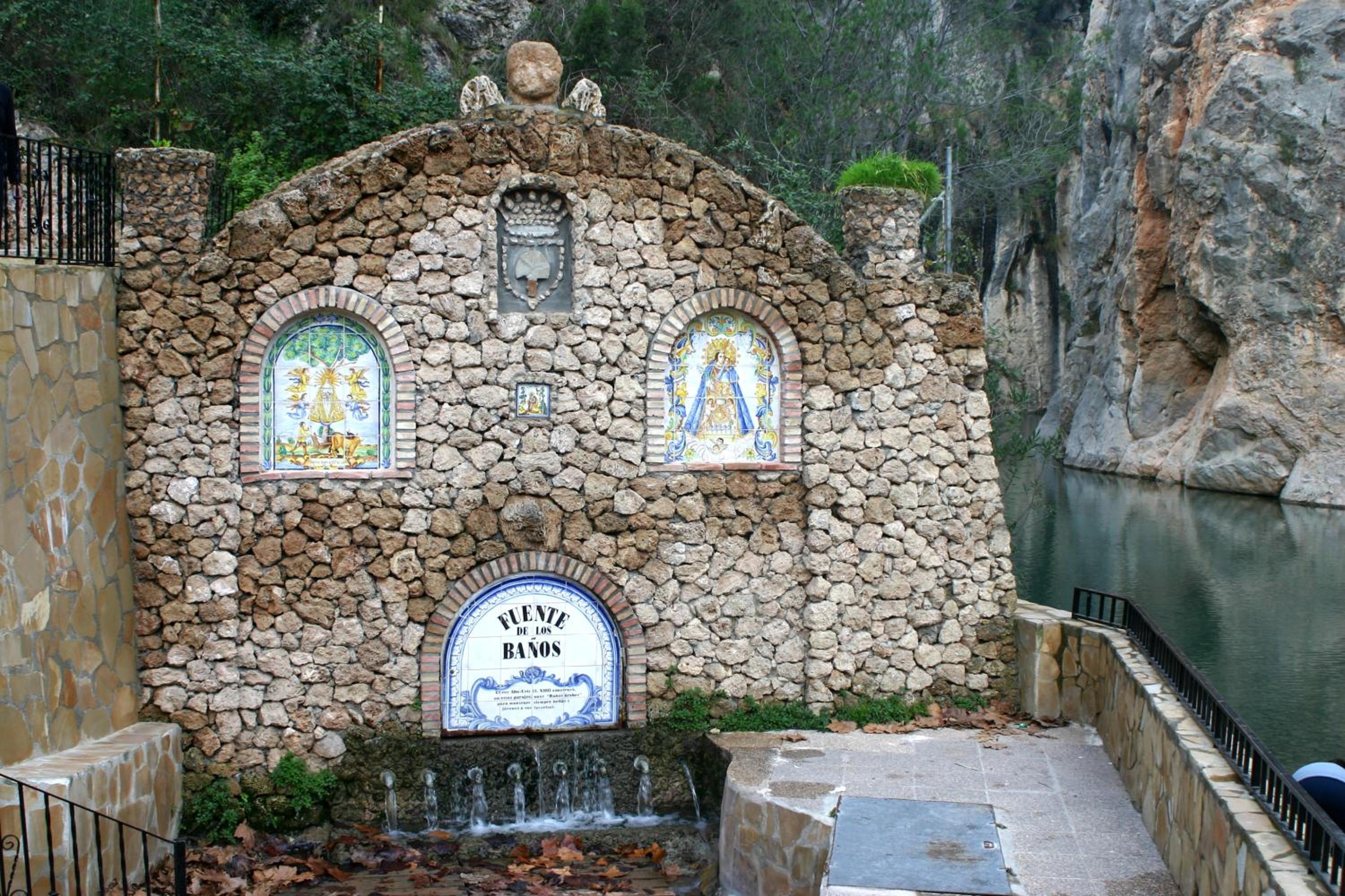 Casa Raquel Montanejos