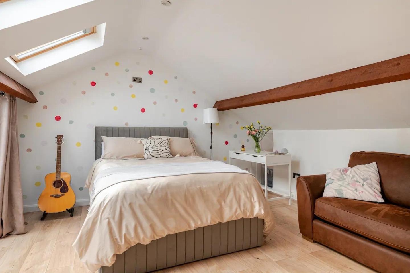 Cozy room in Stoneybatter, Dublin
