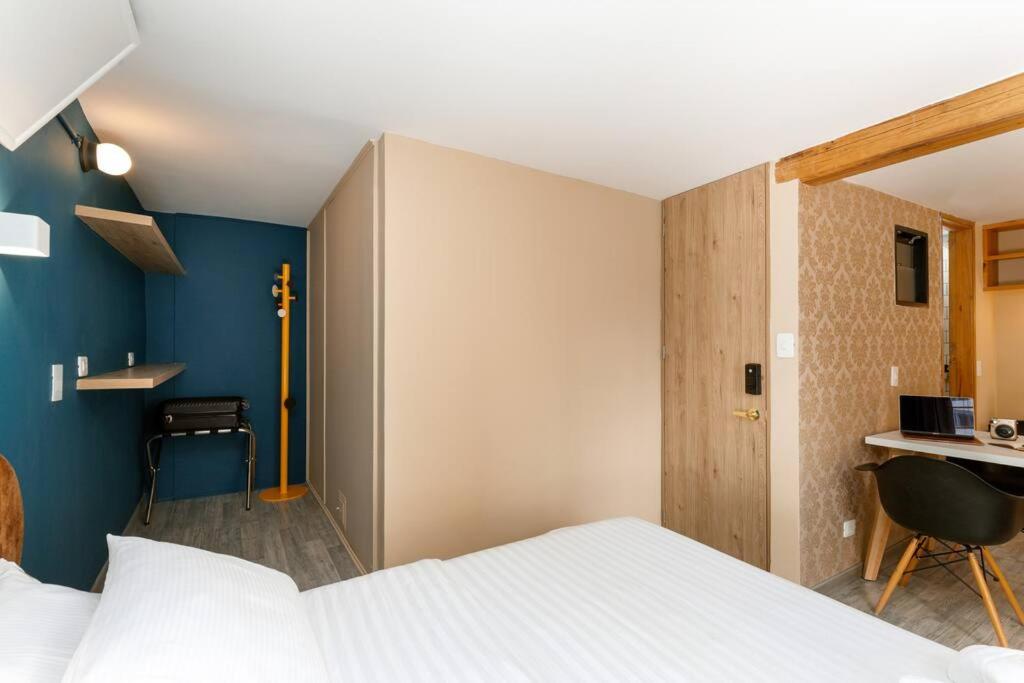 AVJ4B - Increíble Habitación con Calefacción en La Candelaria!