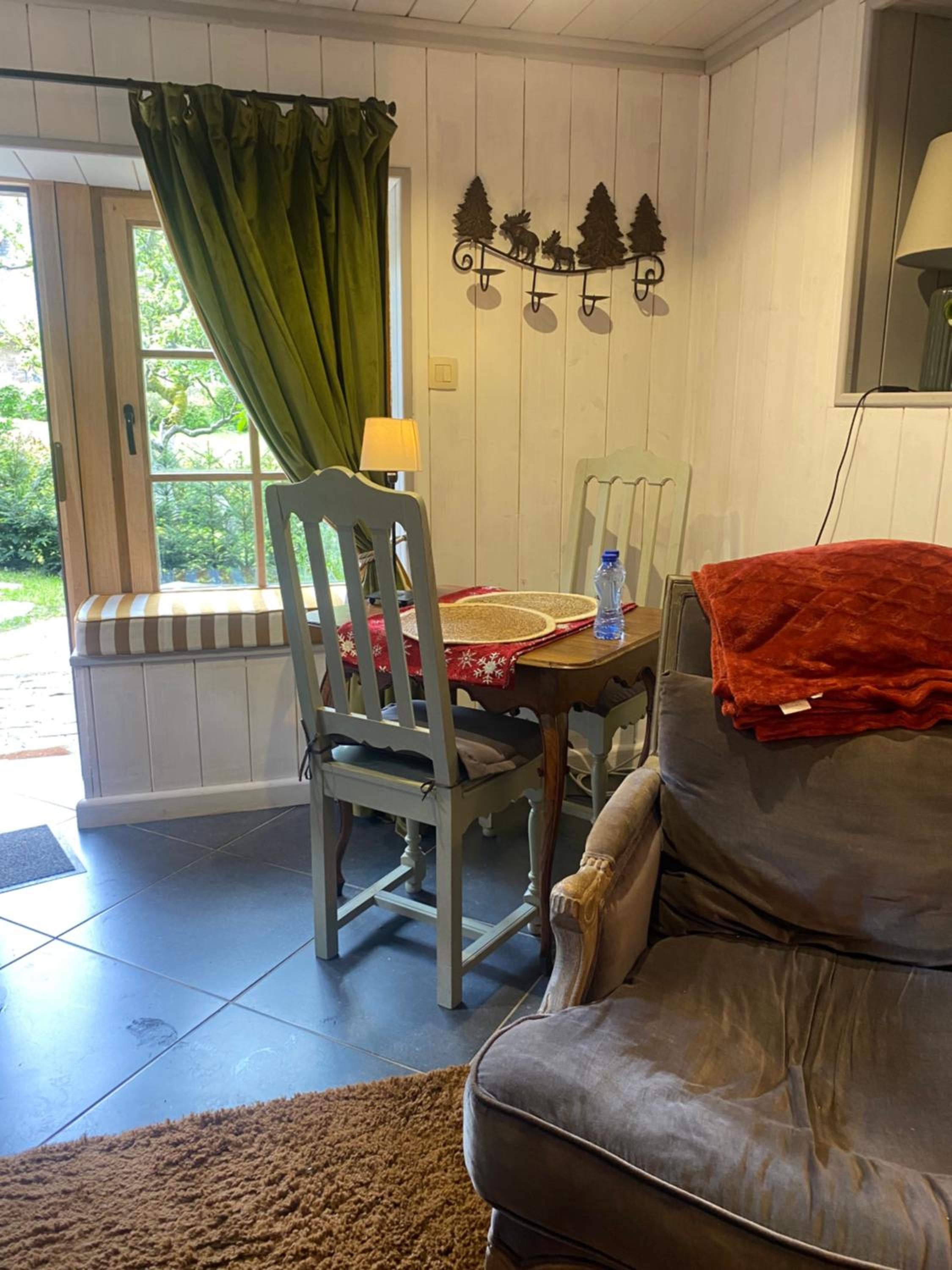 La Maisonnette des Hêtres Rouges