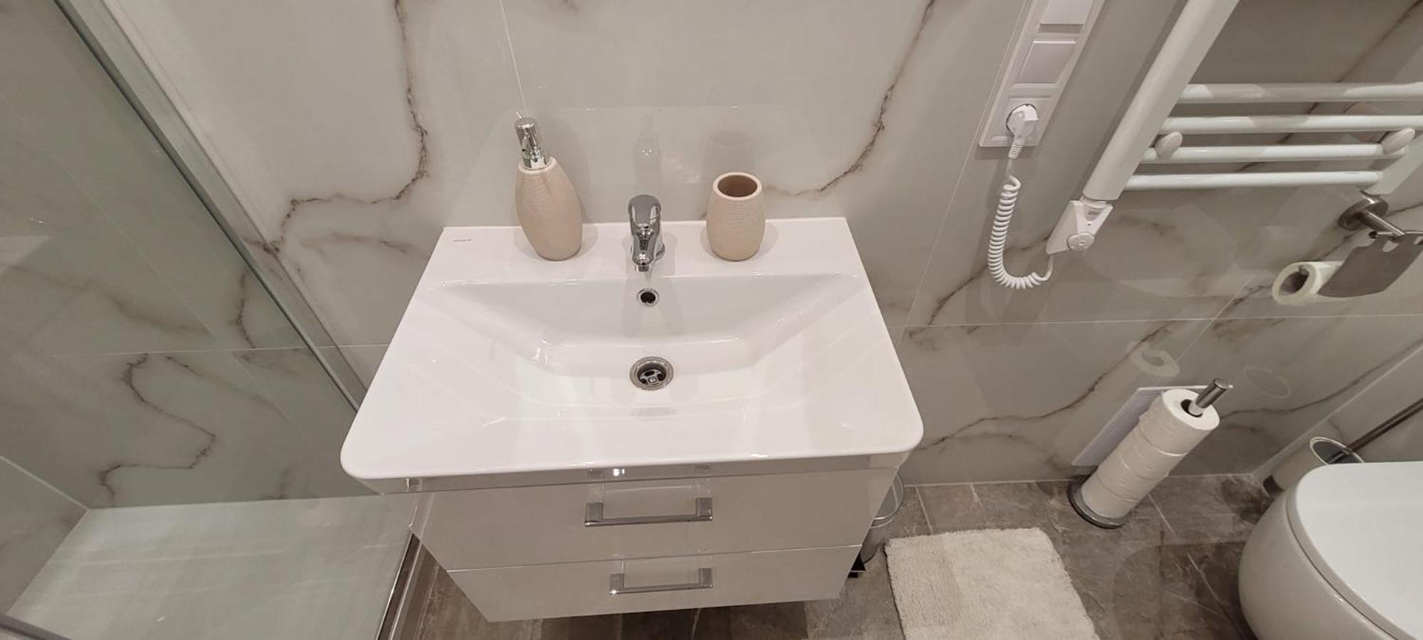 RAUM-Viktoria apartman
