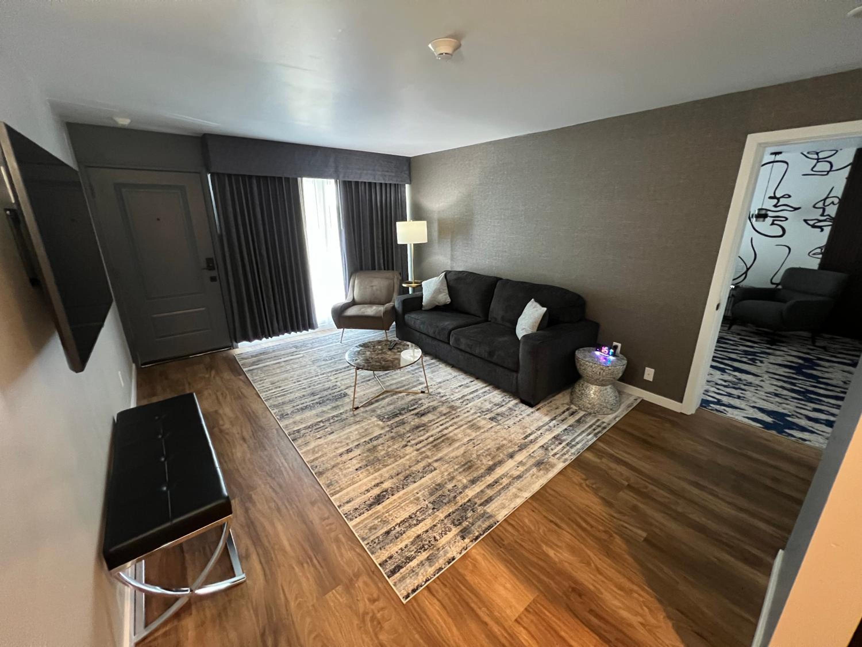 Lighthouse Suites