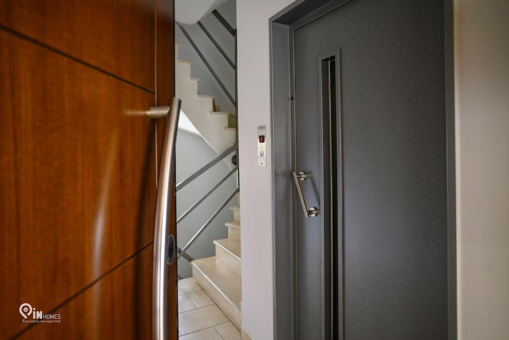 Thyme Out - Modern Apartment in Egaleo-Athens