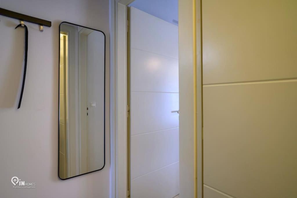 Thyme Out - Modern Apartment in Egaleo-Athens