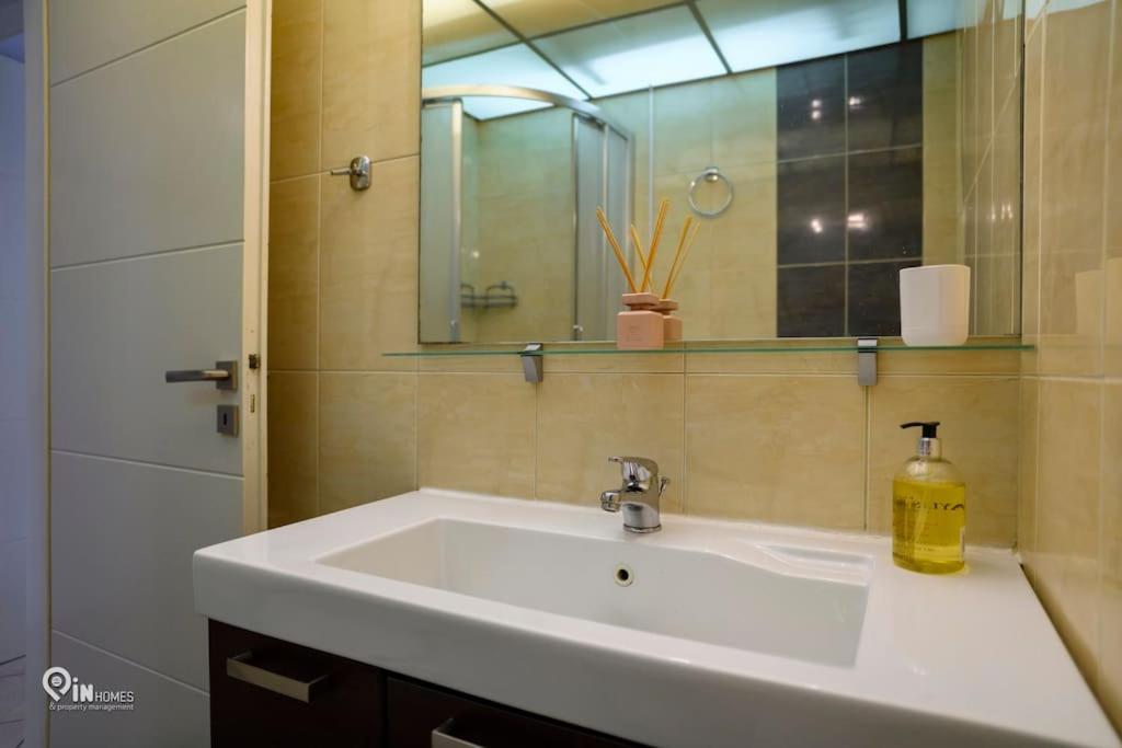 Thyme Out - Modern Apartment in Egaleo-Athens