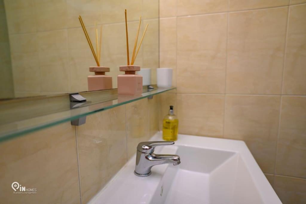 Thyme Out - Modern Apartment in Egaleo-Athens