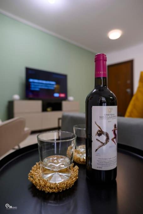 Thyme Out - Modern Apartment in Egaleo-Athens