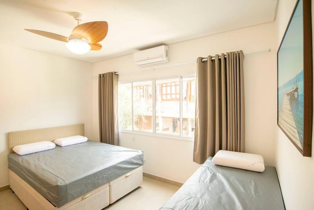Perto da Praia Casa Lehua Feiticeira 1, (4 suítes)