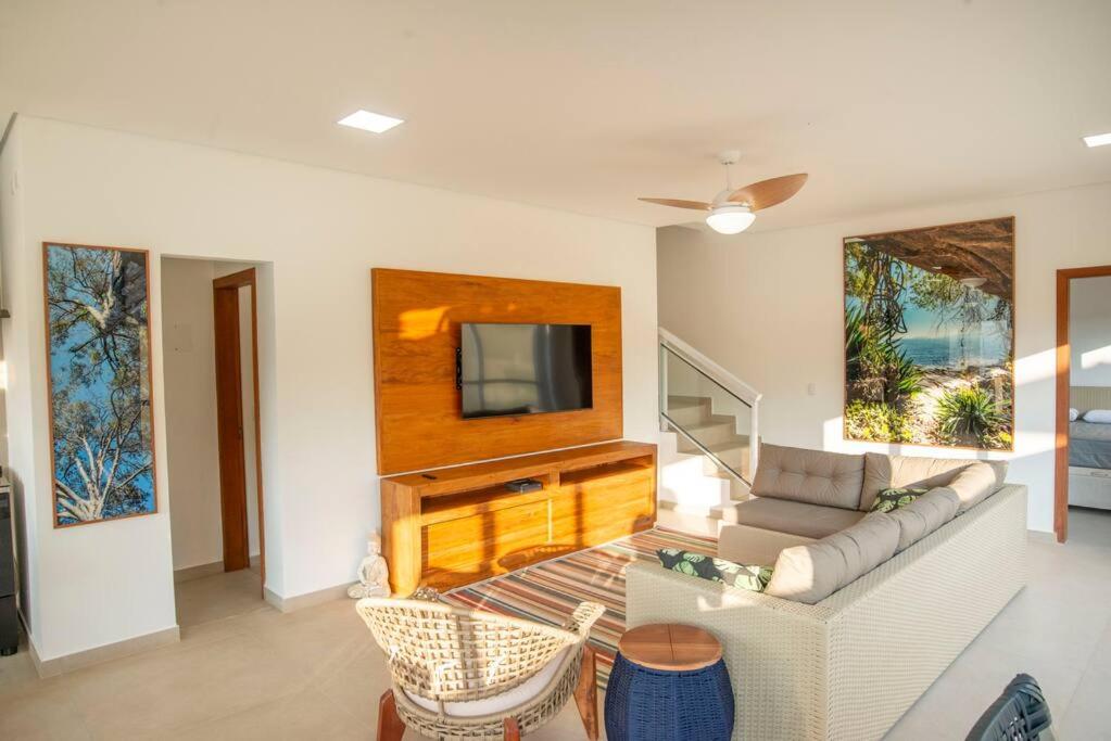 Perto da Praia Casa Lehua Feiticeira 1, (4 suítes)