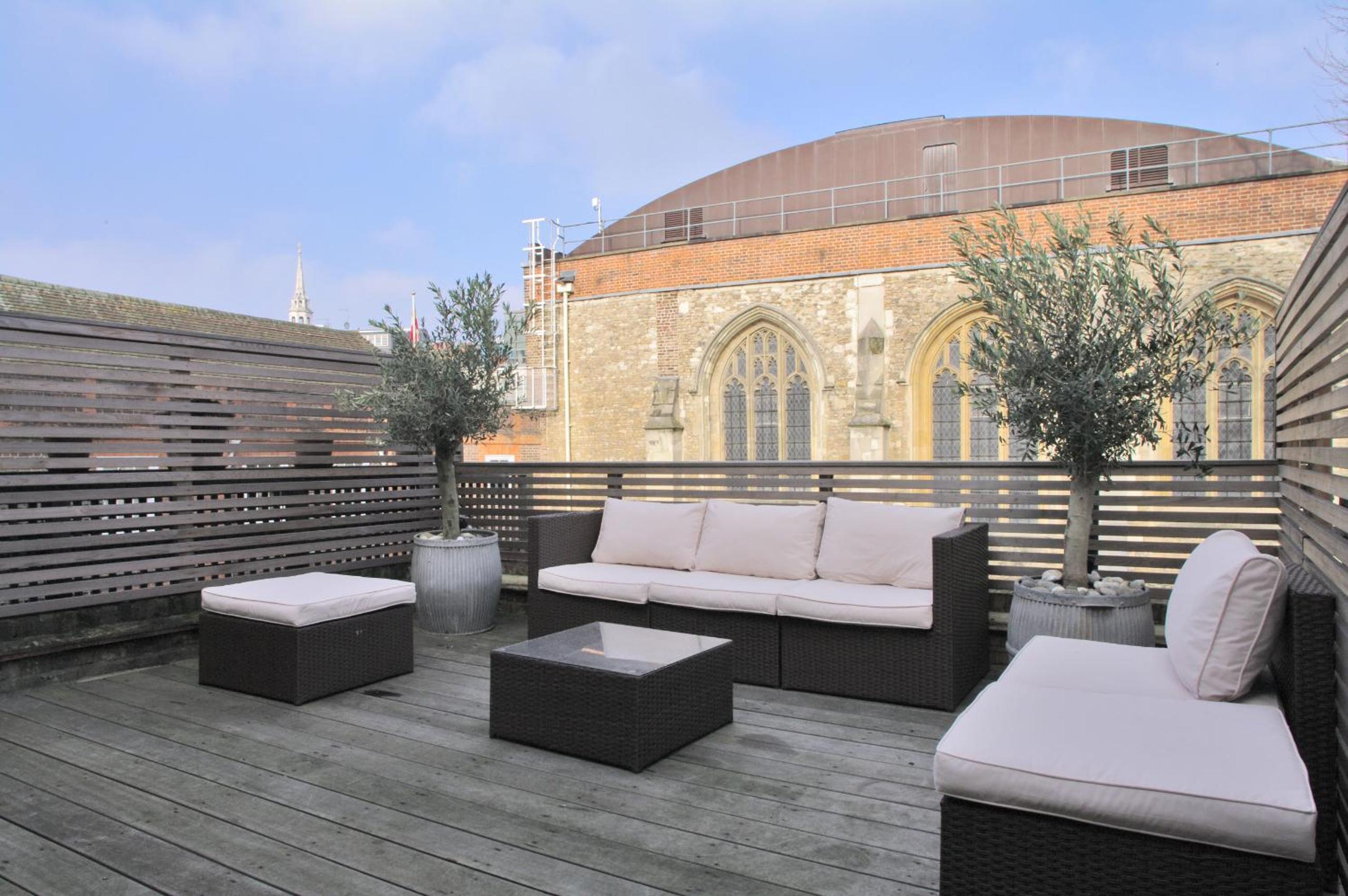 Elegant Clerkenwell Apartment Premium Roof Terrace
