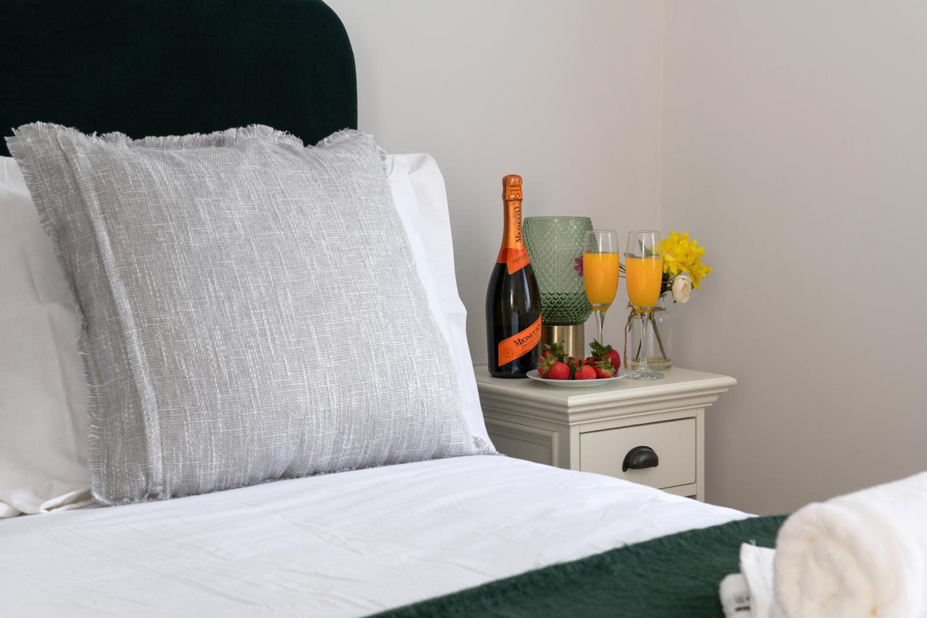 Photo 93