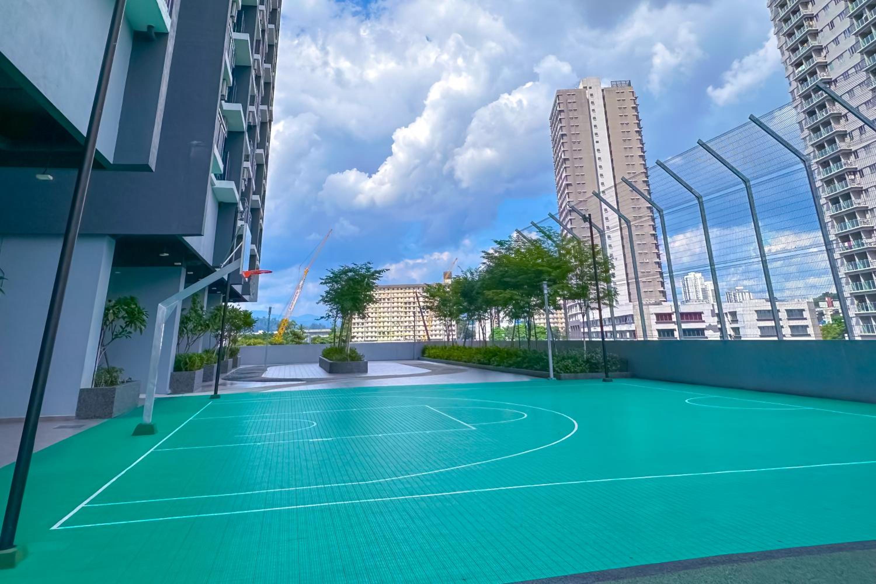 MRT asthetic condo