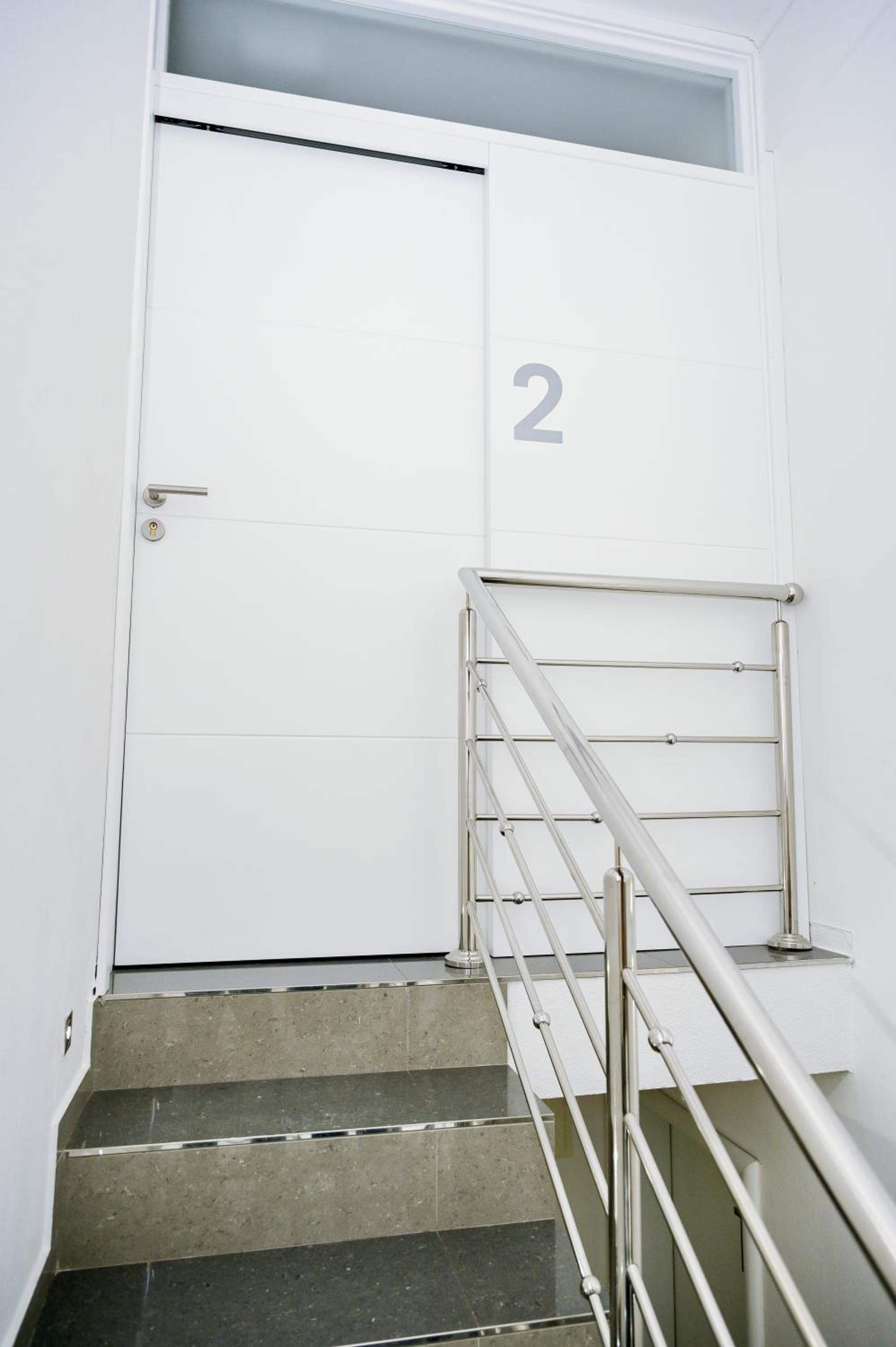Photo 51