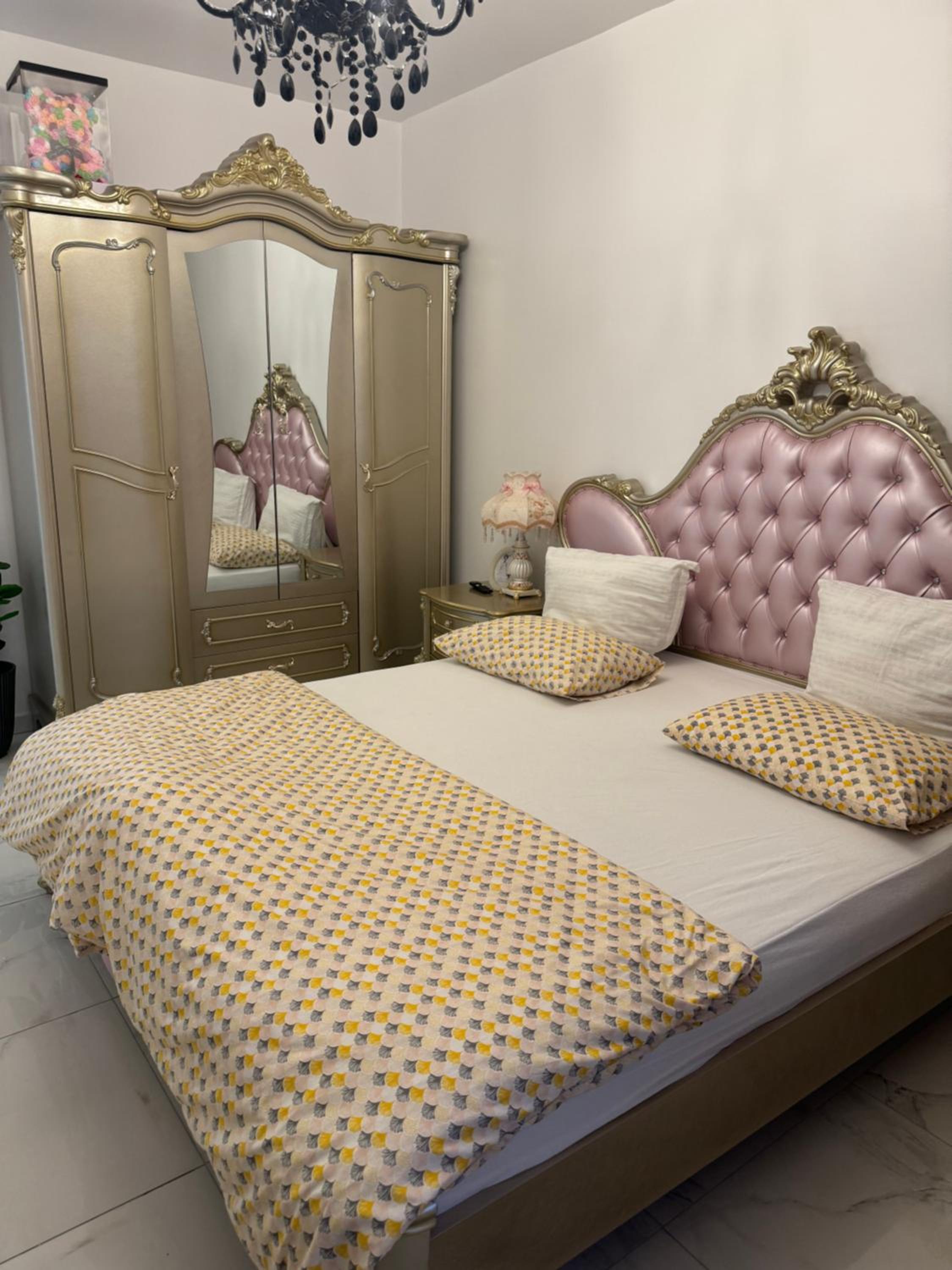 Casa cris en Focşani — bedroom