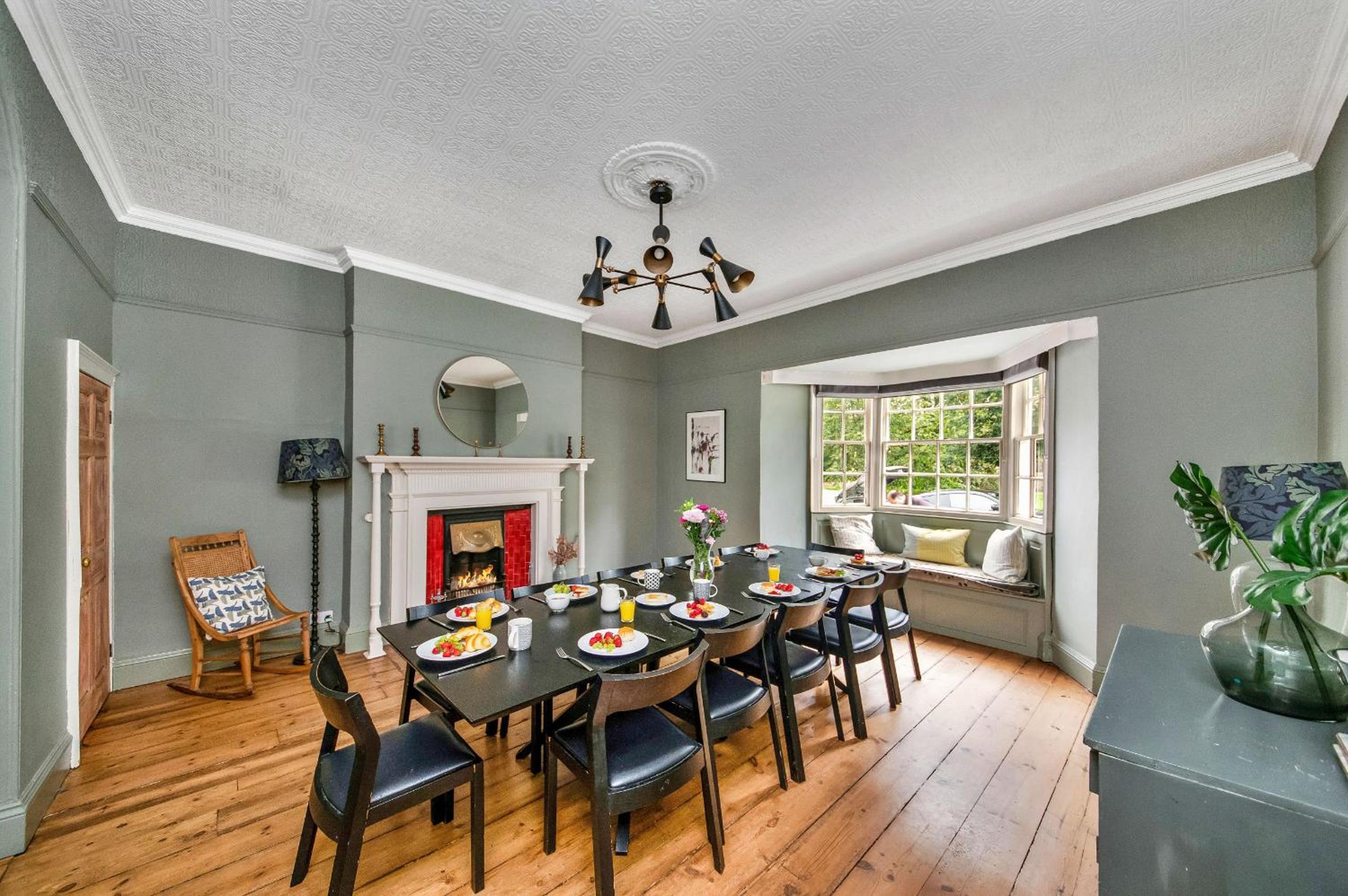 Finest Retreats - Low Green Cottage view 2