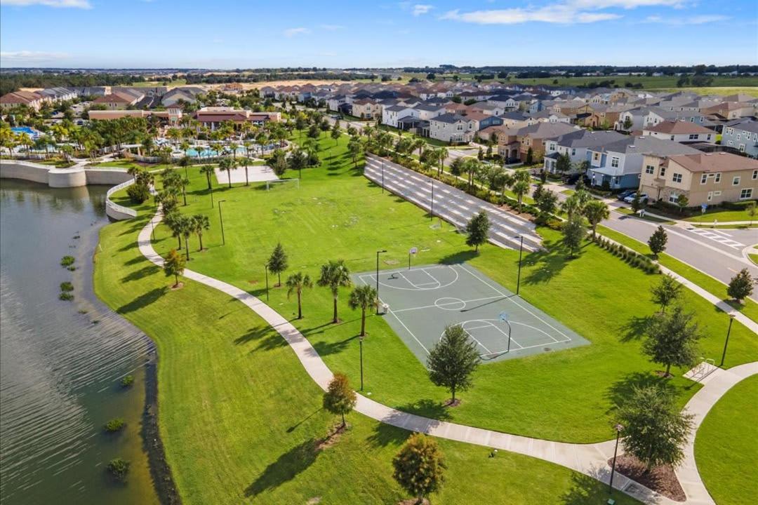 Luxurious House - Close to Disney