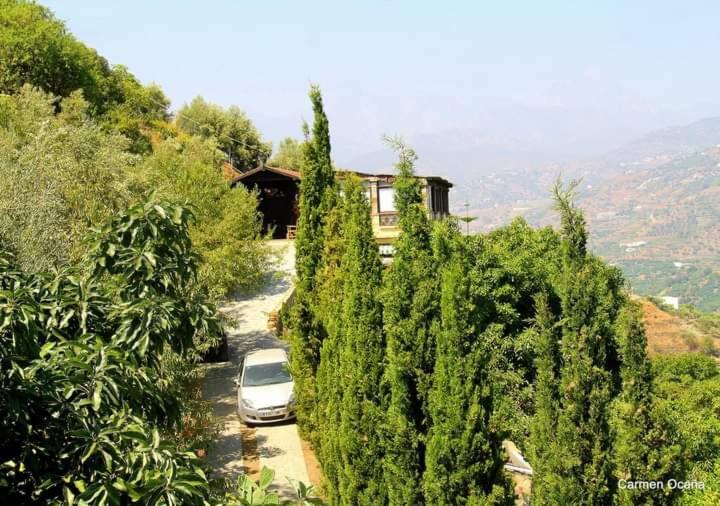 CASA LUXURY MADERA EN LAS MONTAÑAS DE TORROx