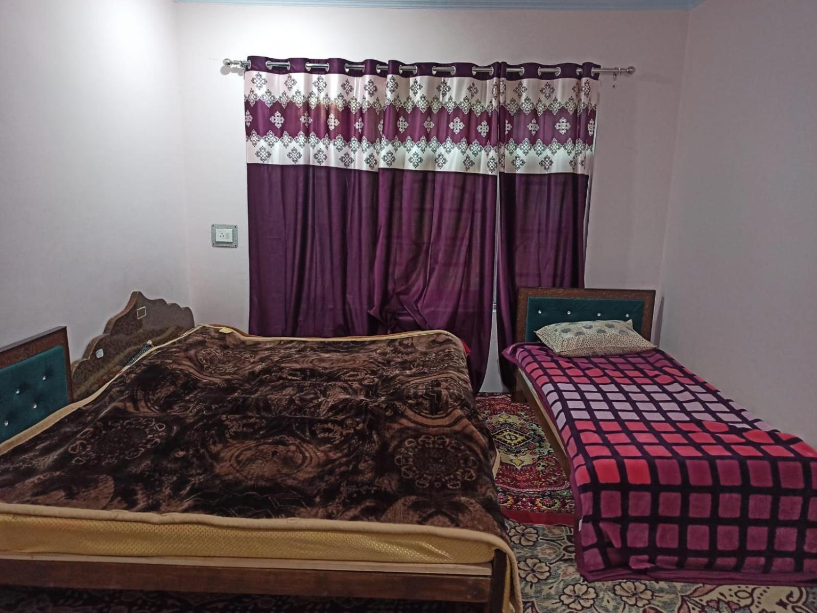 Redbury Homestay