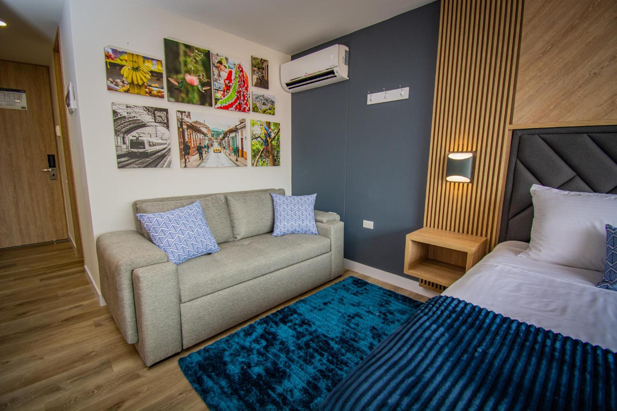 Unique Suite in El Poblado CoWork/ GYM / Fast WiFi