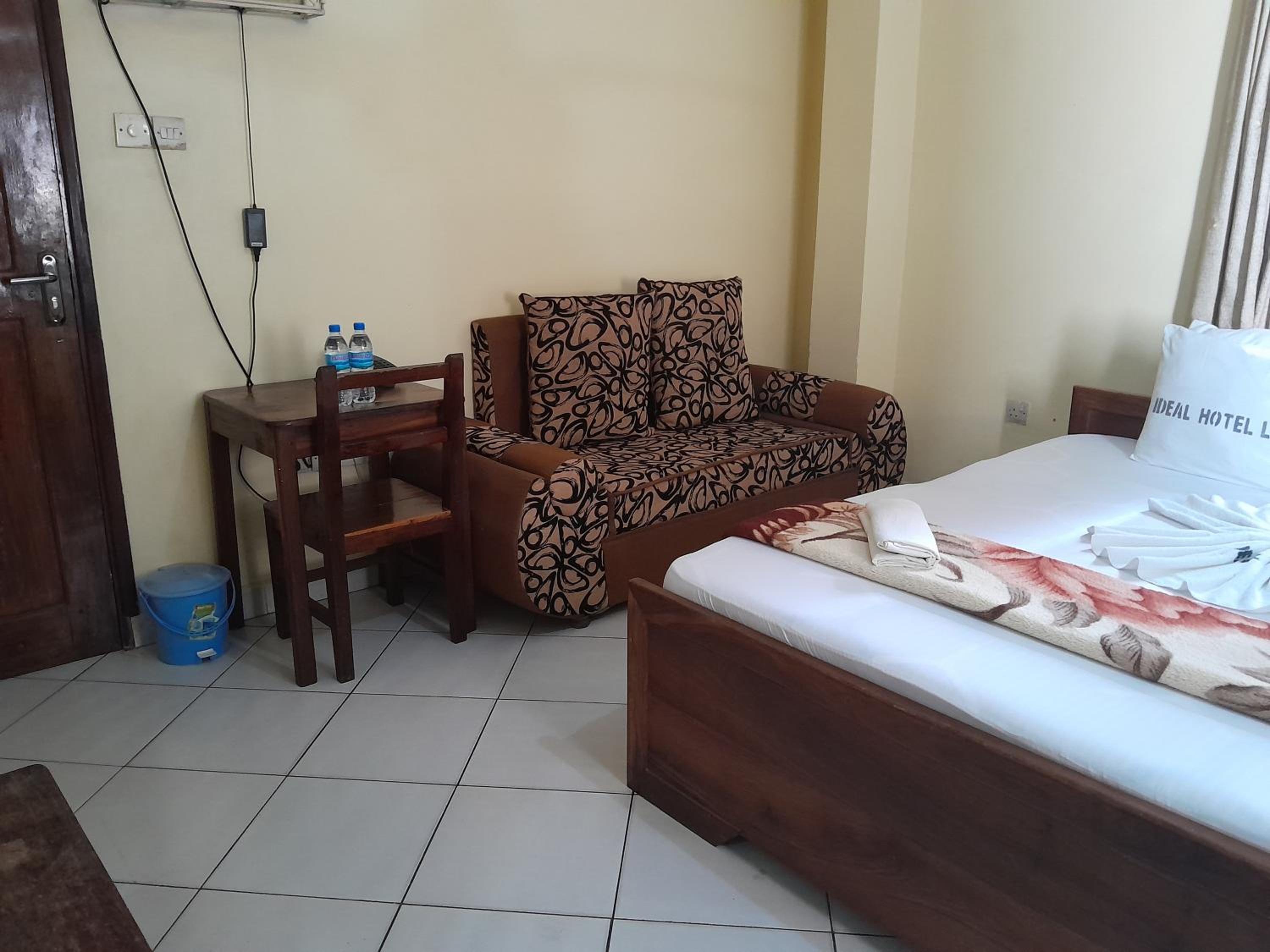 Hotel Ideal