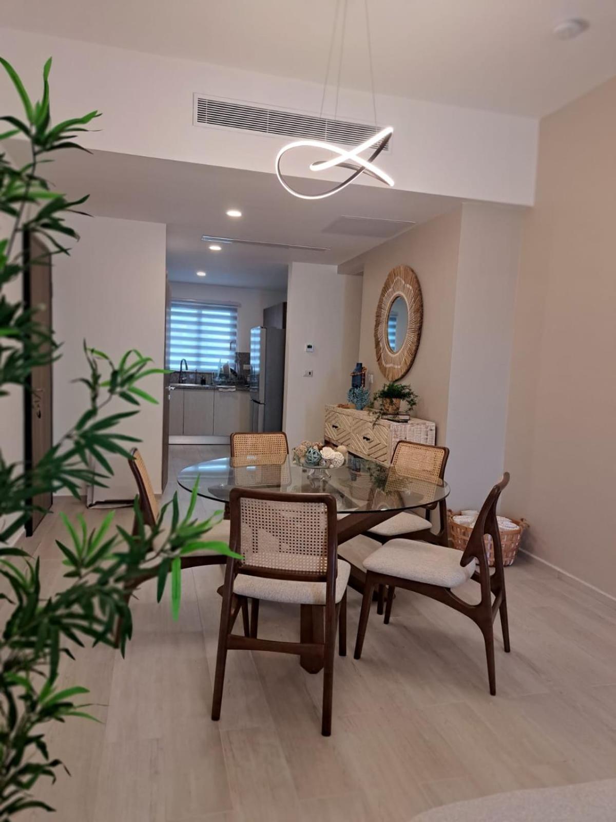 Coral Bay By DR Collection