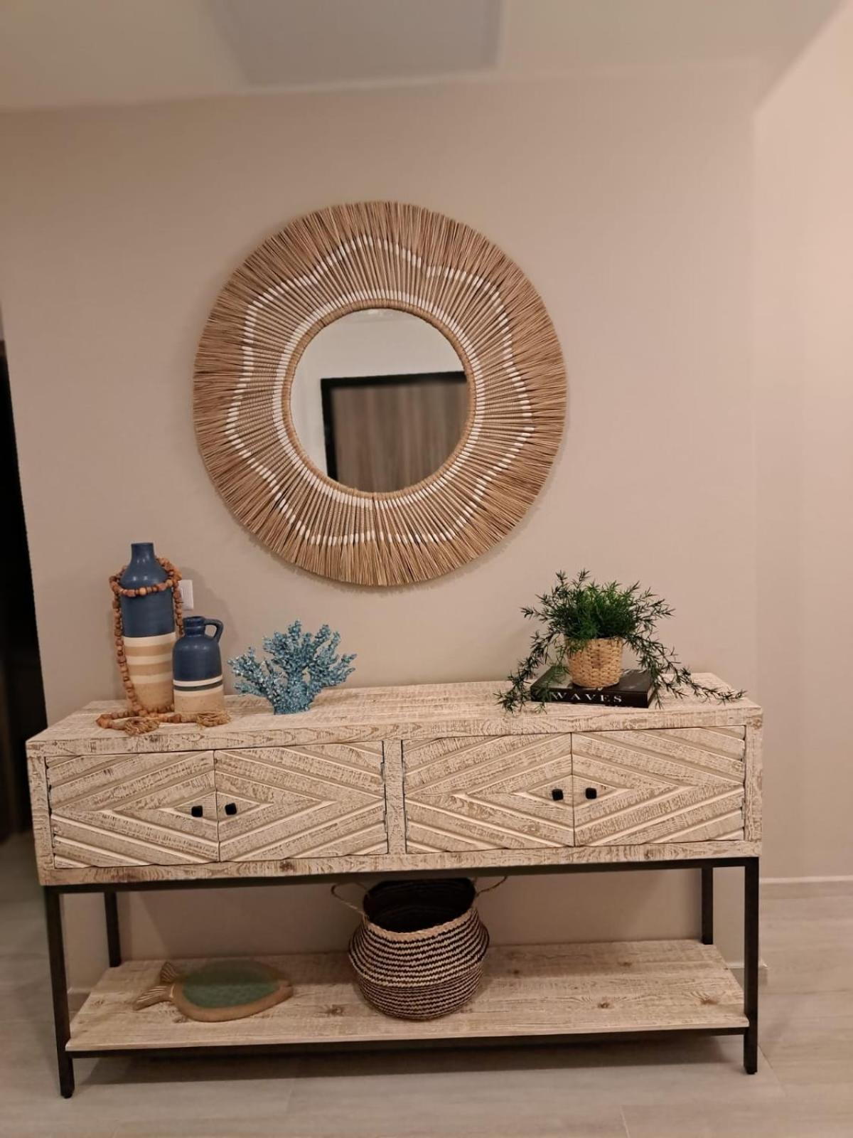 Coral Bay By DR Collection
