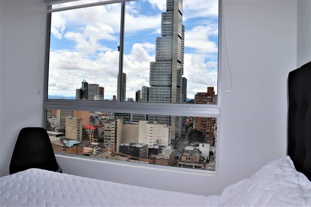 Loft moderno, vista al centro y Monserrate