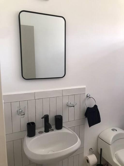 Hermoso y acogedor condominio en Puerto Moleros a 15min de la playa view 3