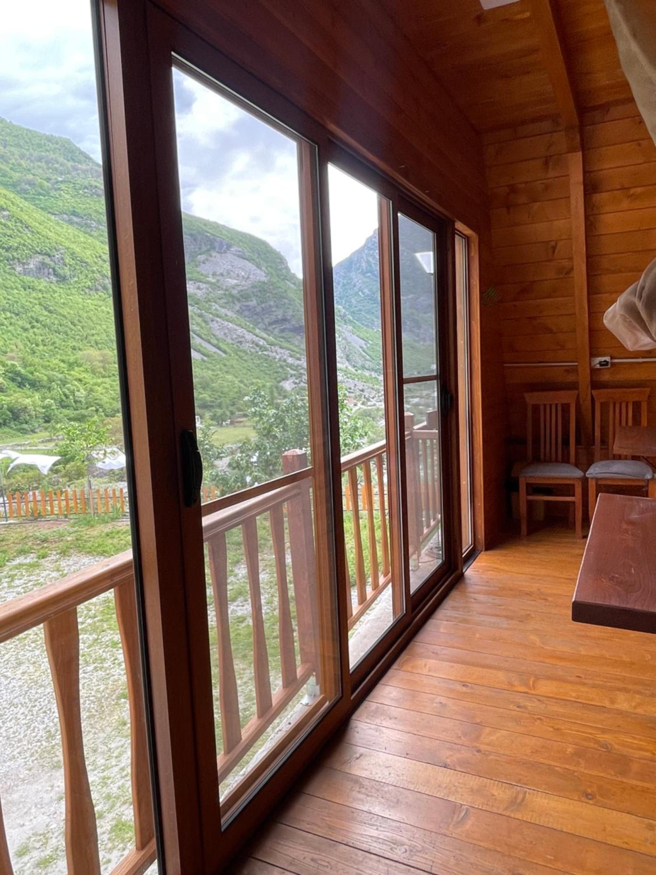 Guesthouse Te Pjerini Selcë-Cem