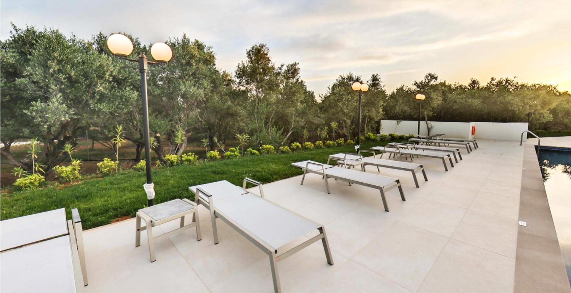 Mitos Villas