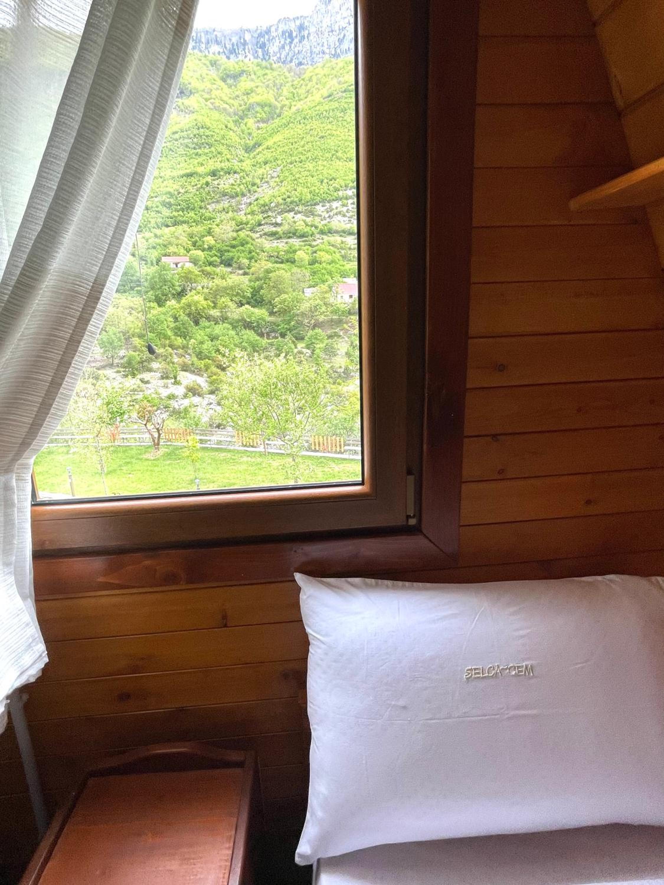 Guesthouse Te Pjerini Selcë-Cem photo 5