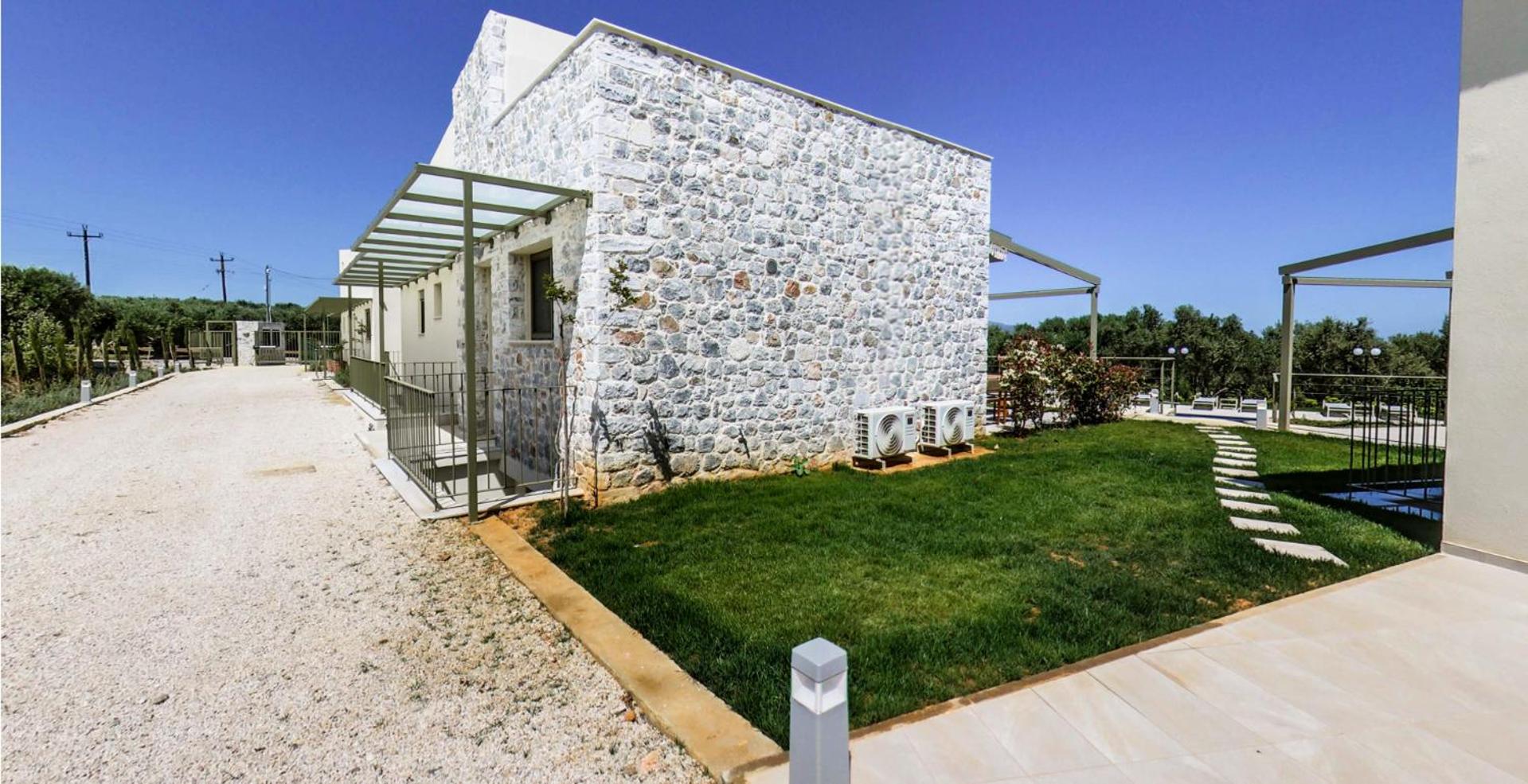 Mitos Villas